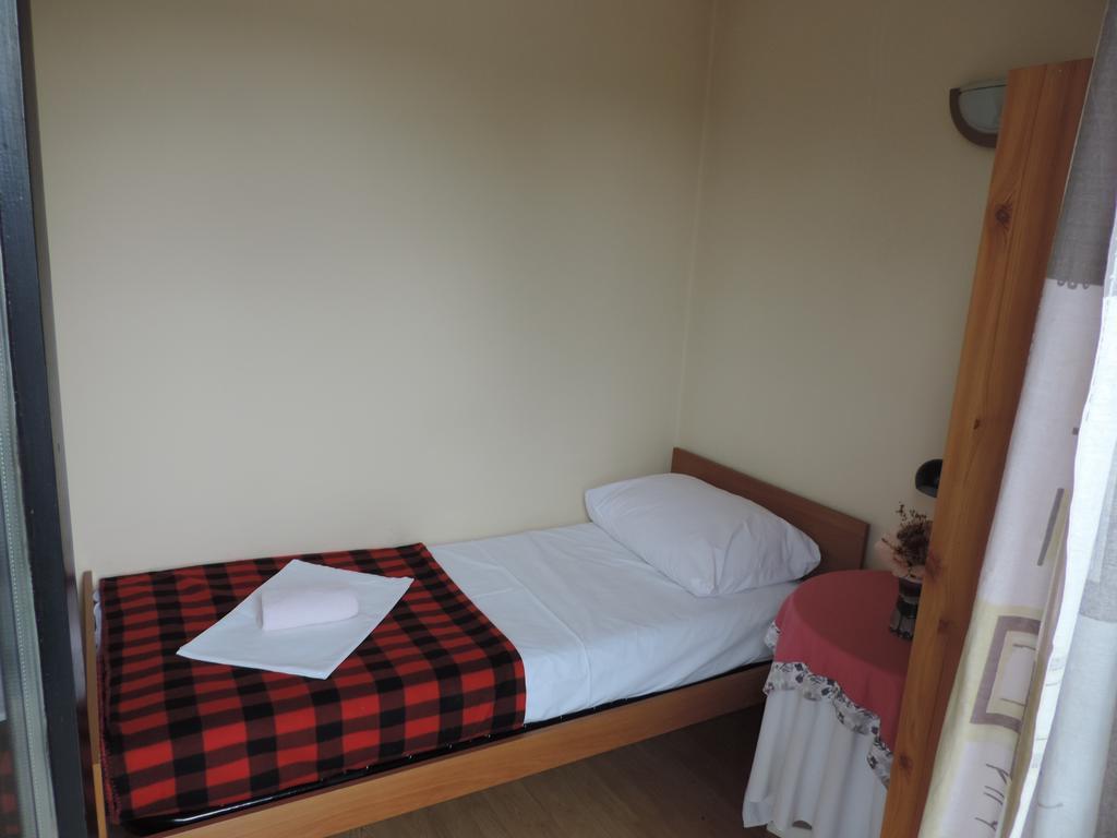 Bed And Breakfast Victoria Ogulin Værelse billede